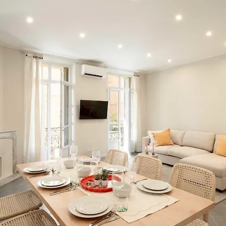 Quiet And Luxurious - Center Apartment Cannes